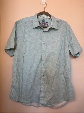 Robert Graham Light Blue Paisley Short Sleeve Button-Down Shirt